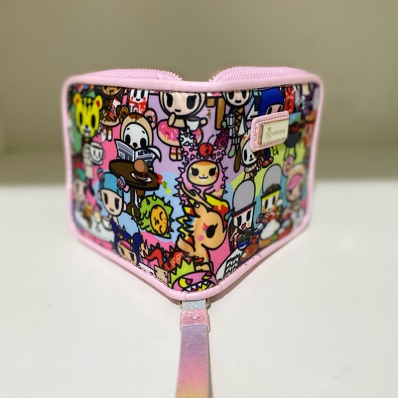 Tokidoki “takeout” crossbody & matching bifold wallet - Picture 6 of 6